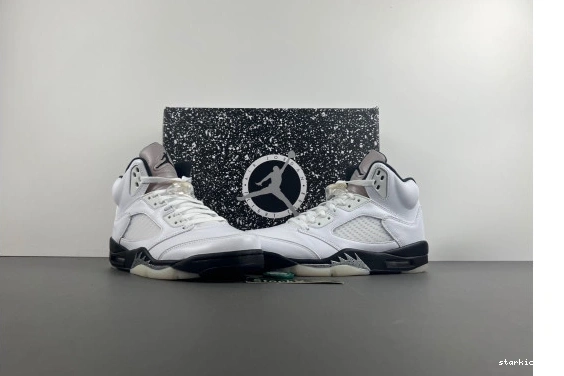 and DD0587-110 Jordan 5 Black